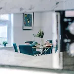 Apartment The Bridgeton In - Parking - Garden Harrogate