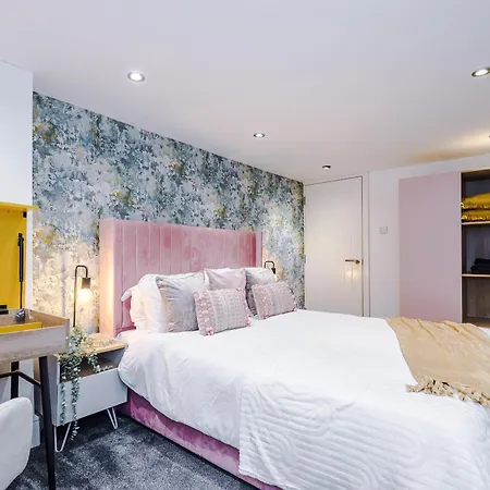 公寓 The Bridgeton In 3 Bedrooms - Parking *