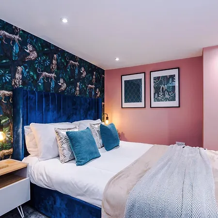 The Bridgeton In 3 Bedrooms - Parking 公寓 *