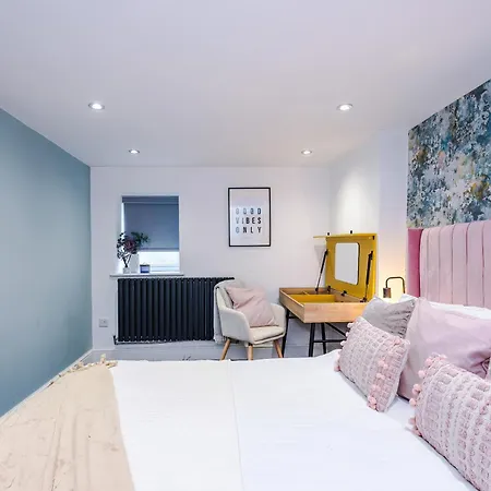 公寓 The Bridgeton In 3 Bedrooms - Parking *