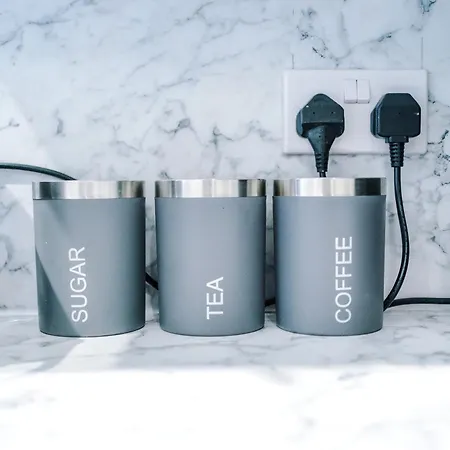 The Bridgeton In 3 Bedrooms - Parking 哈罗盖特