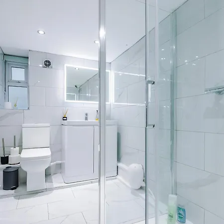 The Bridgeton In Harrogate 3 Bedrooms - Parking Apartamento *